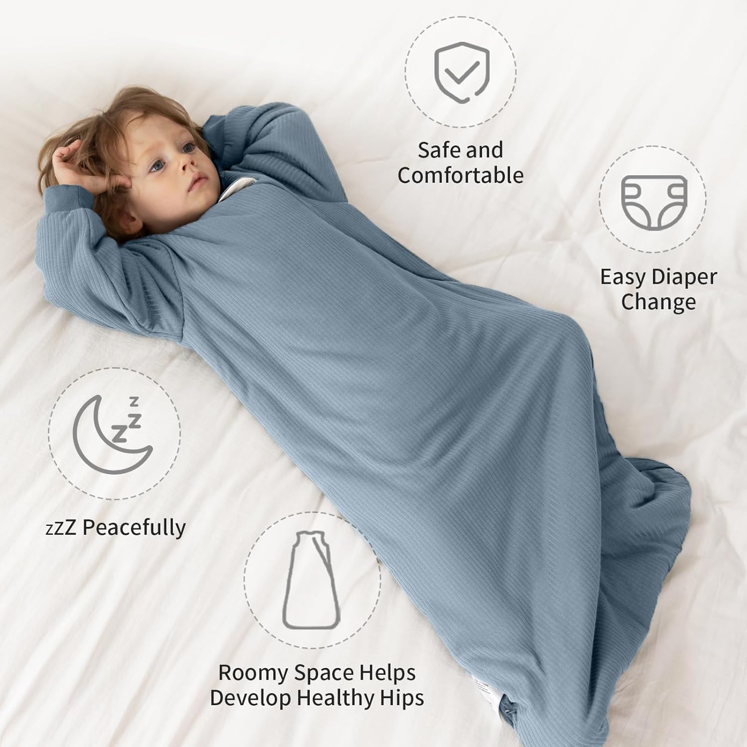 Roomy bell-bottom design of BubblePanda Glacier 1.5 TOG long sleeve sleep bag for healthy hip development and cozy leg room
Breathable and moisture-wicking Glacier 1.5 TOG long sleeve bamboo material for a stable sleep micro-climate