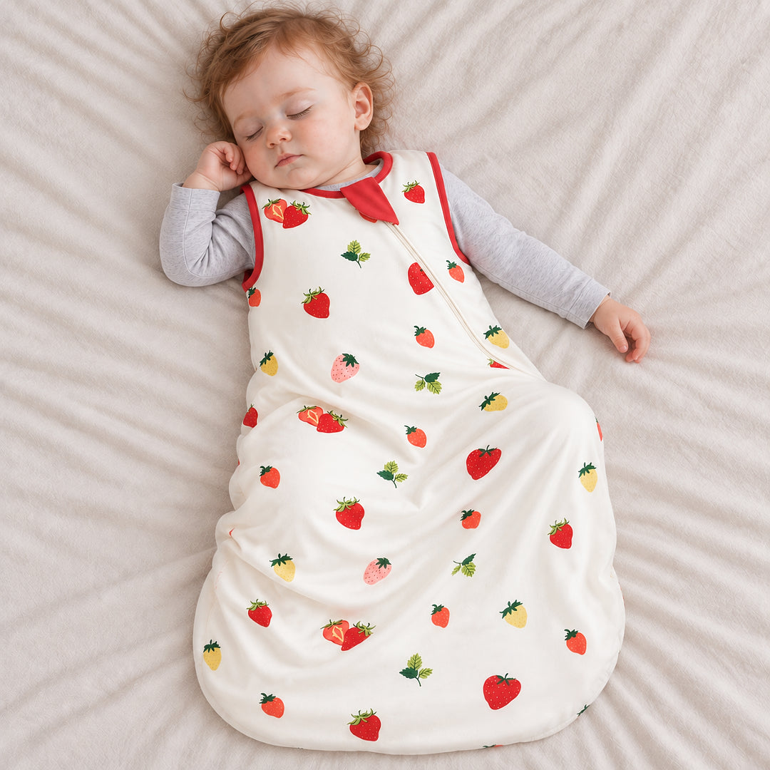 Bamboo Sleep Sack 0.5 TOG – Strawberry