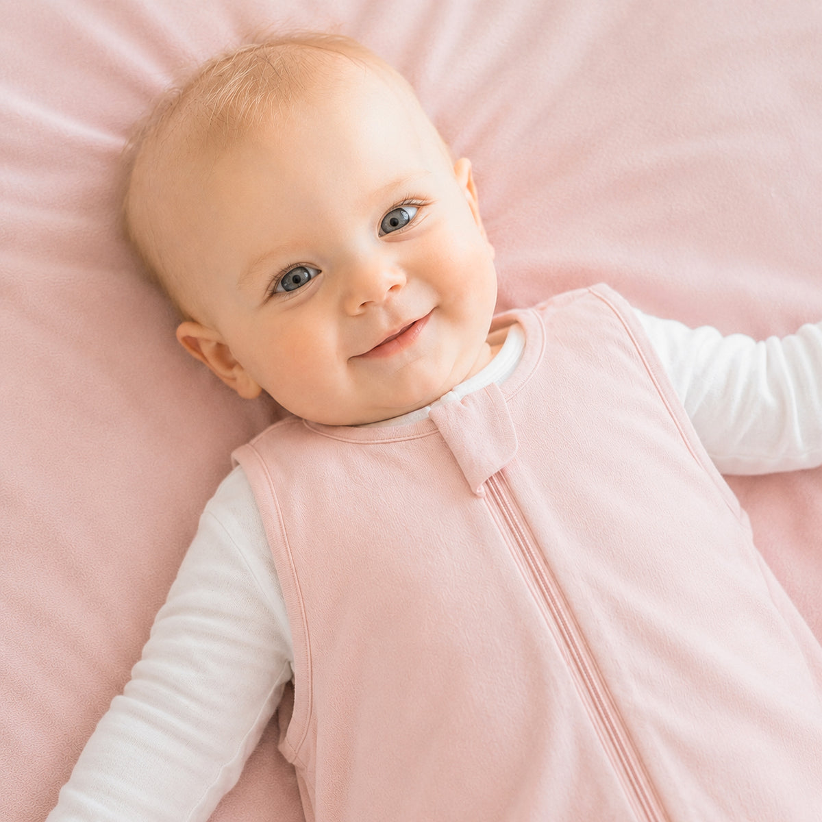 Gigoteuse d'été Bambou avec pieds (indice de chaleur 0.5 TOG) - Rose Poudré